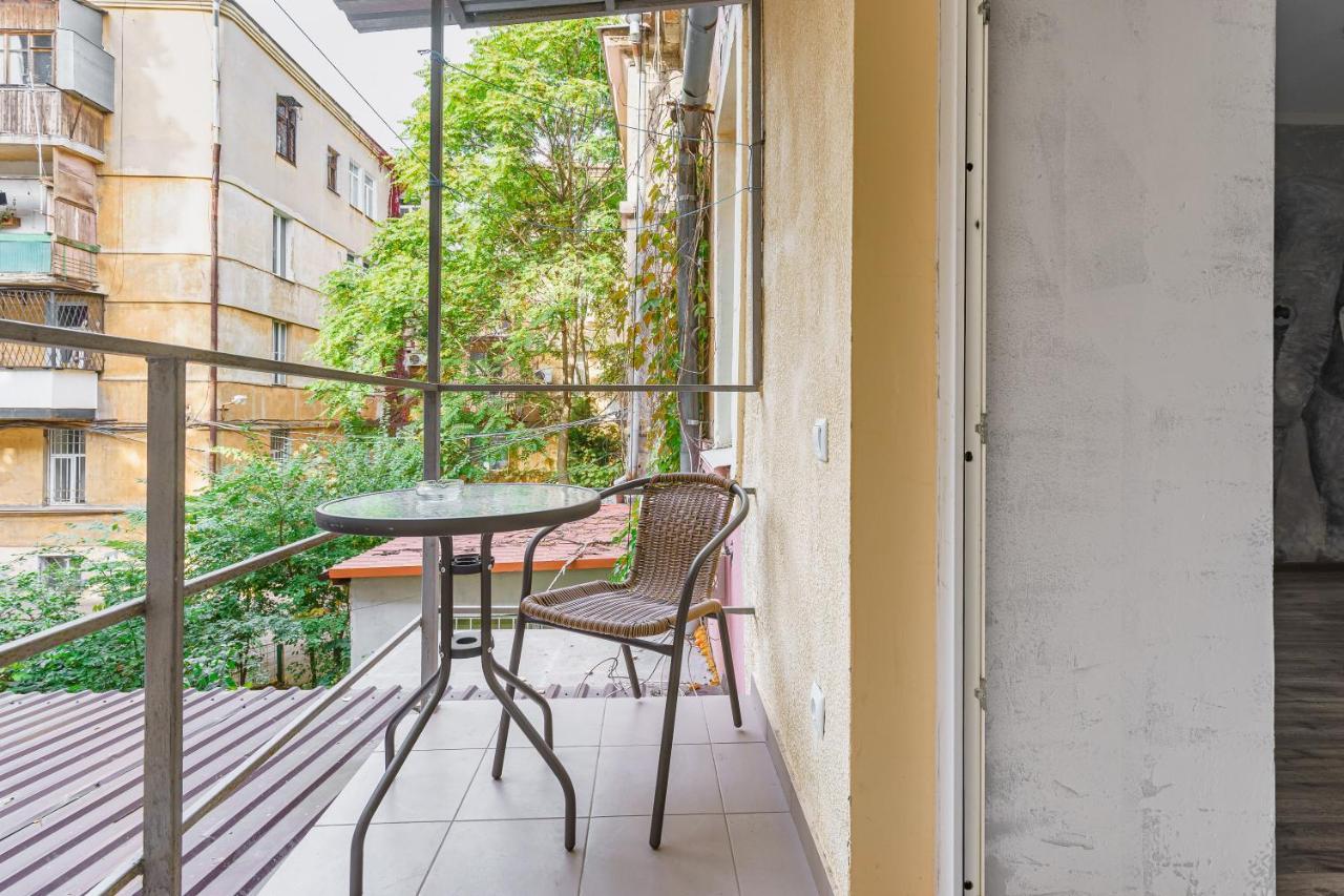 Loft On Mayakovsky 9 Odessa Dış mekan fotoğraf